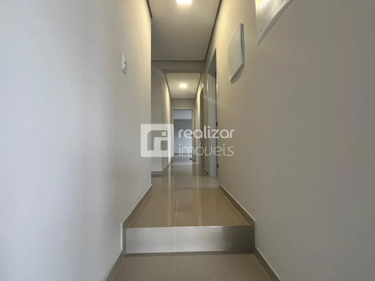 Аренда дома 218 м²: 3 спальни и 4 парковочных места — photo 4