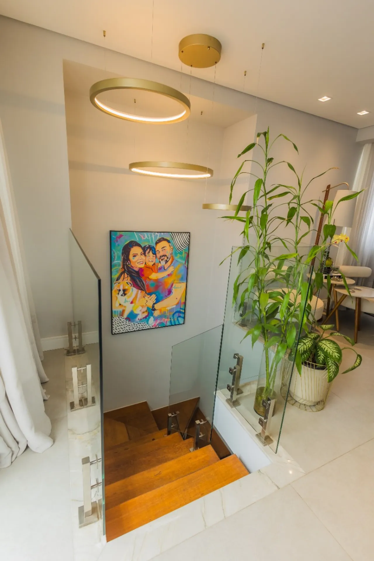 Apartamento mobiliado com 4 quartos e 230 m² — photo 58