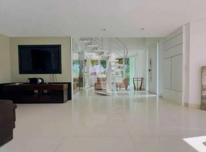 Furnished house with 4 en-suite bedrooms — photo 5