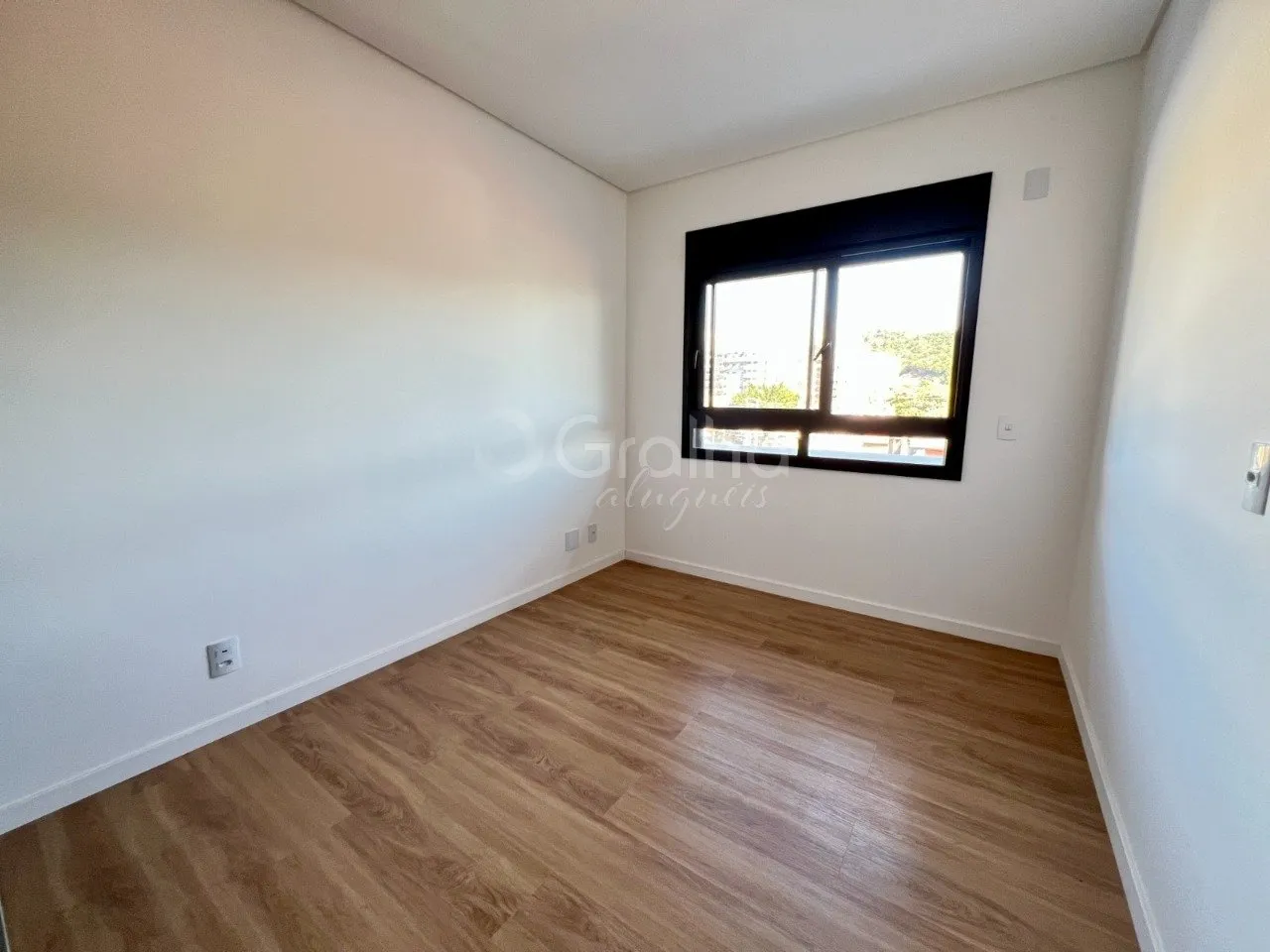 Apartamento mobiliado de 114 m² com 2 quartos e sacada — photo 7