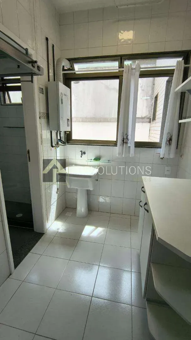 3-bedroom apartment, 1 with its own bathroom, 90 m² — photo 11