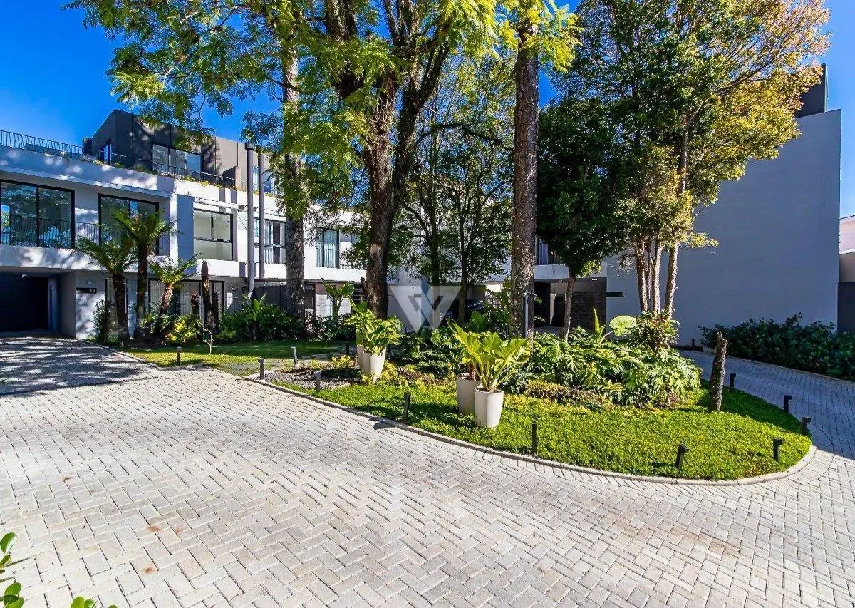 Detached townhouse with 3 bedrooms, 175 m² and glass balcony — photo 7