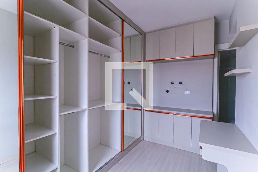 Apartamento de 2 quartos em condomínio com academia — photo 31