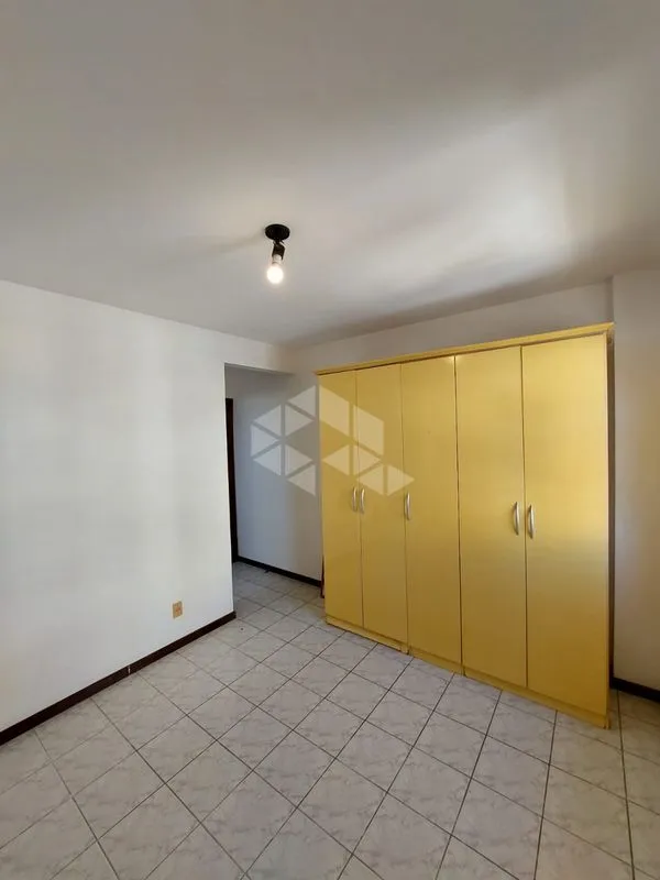 Departamento de 80 m² con lavadora y espacio de home office — photo 6