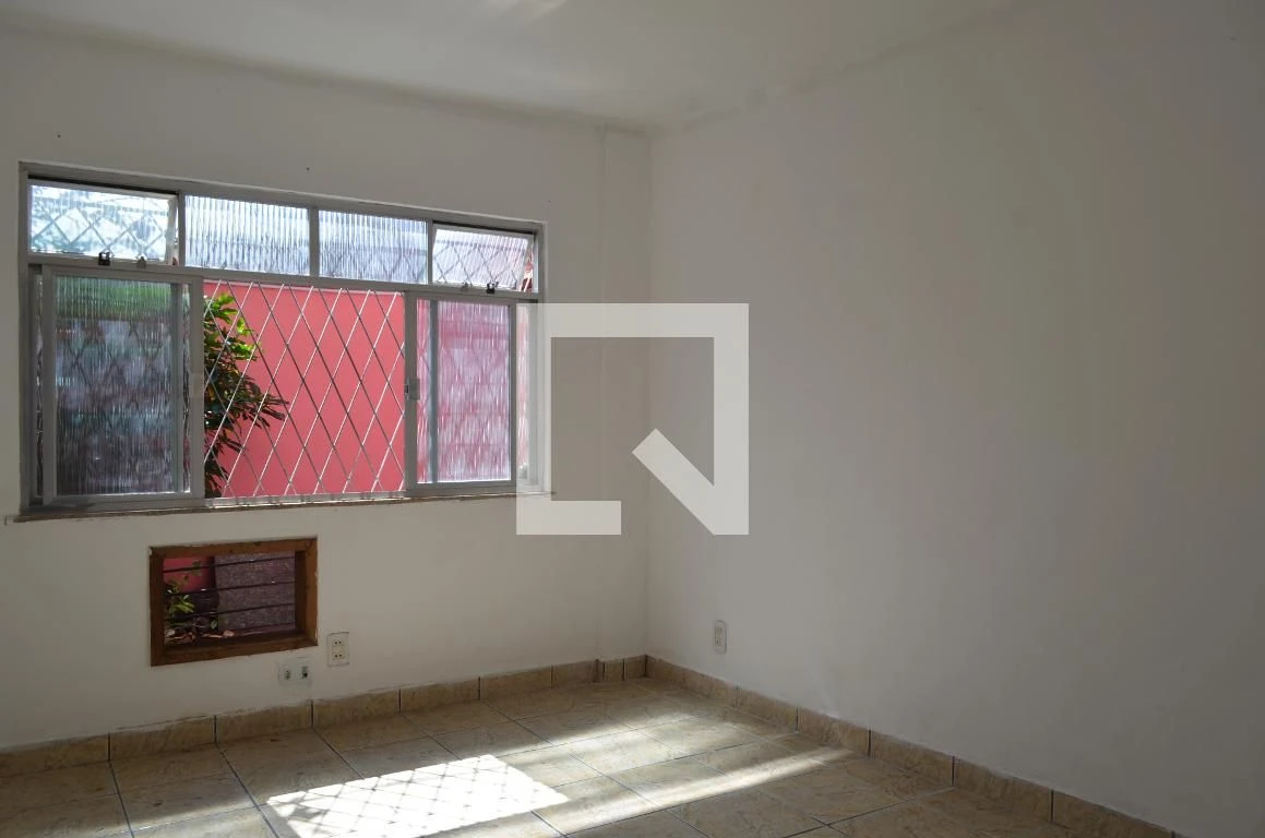 House with 2 bedrooms and a private BBQ — photo 20