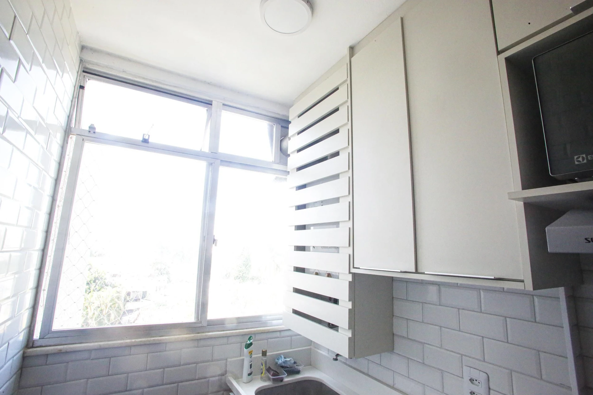 Home office in a 2-bedroom apartment, 54 m² — photo 25
