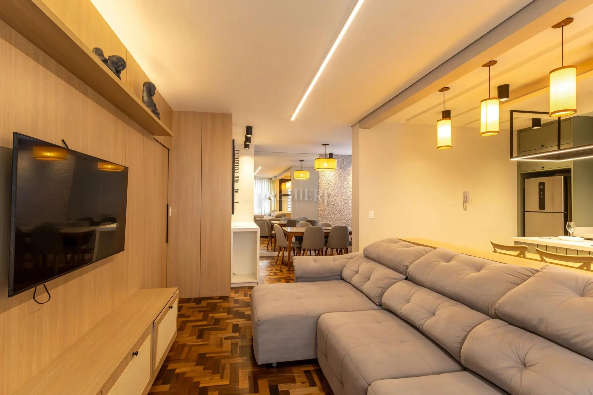 Furnished apartment, 90 m², with a home office