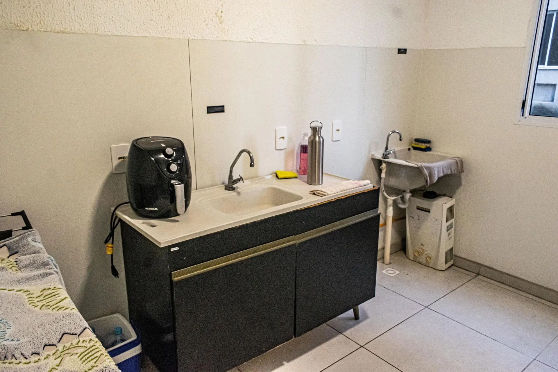 Apartamento de 1 dormitorio con piscina en el condominio — photo 6