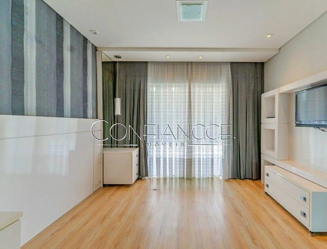 Furnished house, 350 m², with floor-to-ceiling windows — photo 30