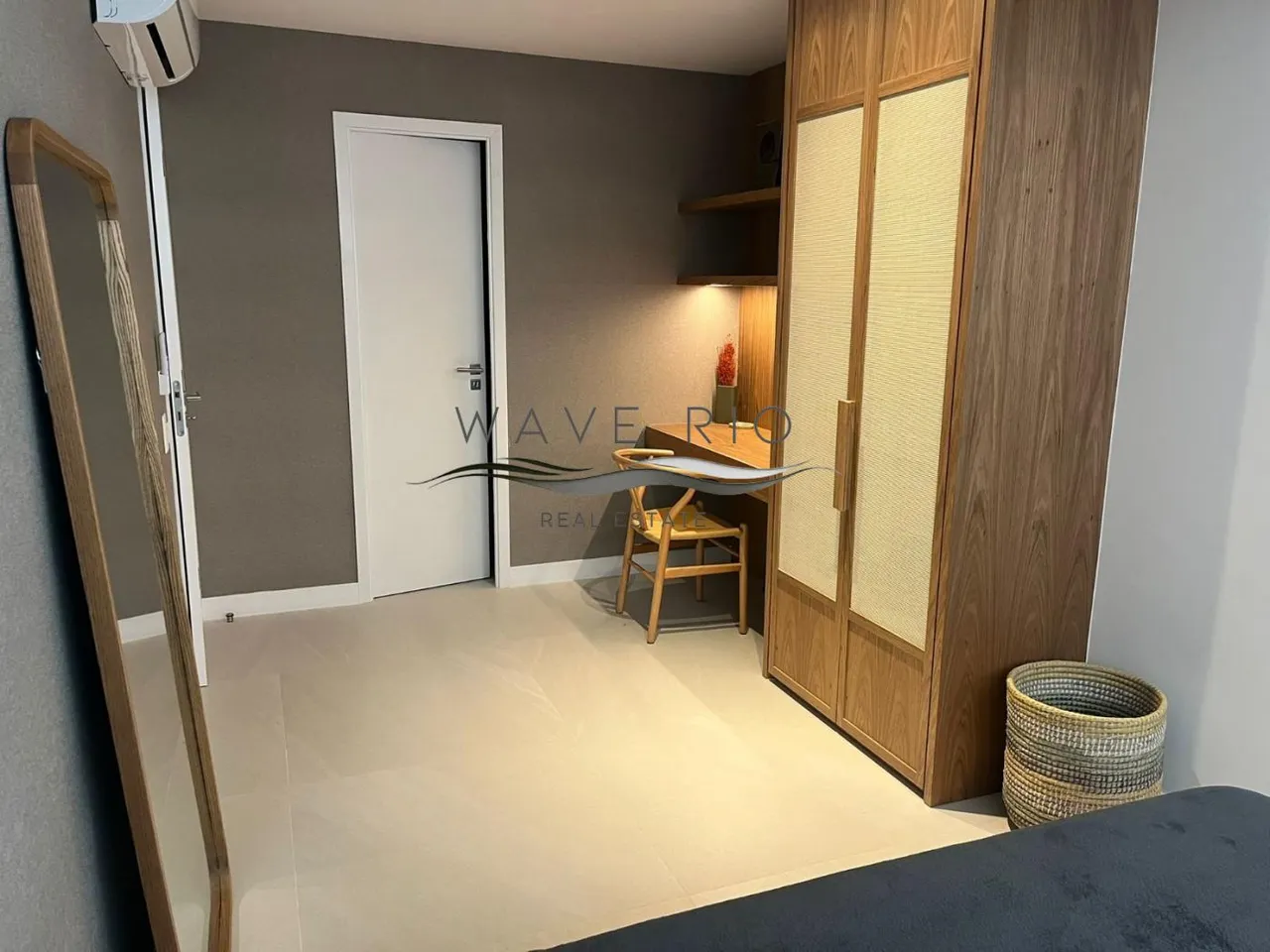 Furnished apartment with 3 bedrooms and 1 parking spot — photo 10