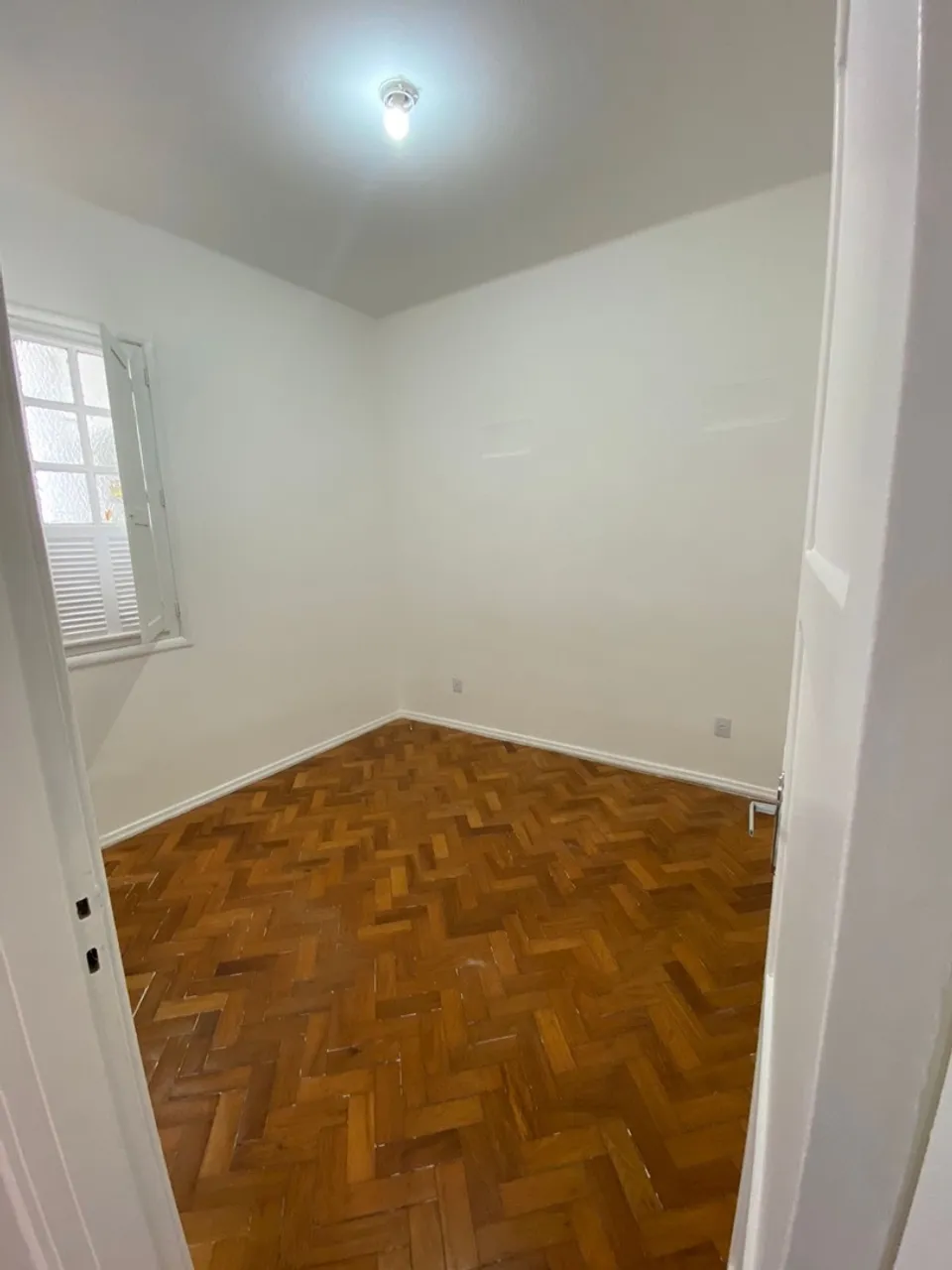 Apartment, 60 m², with wood or laminate floors — photo 5