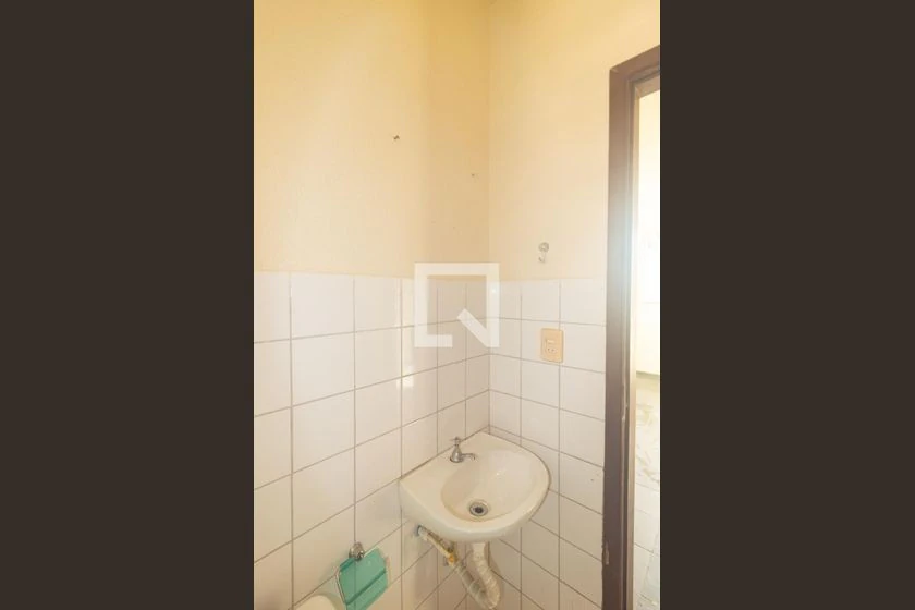 Квартира 45 м² з 2 спальнями та 1 паркомісцем — photo 2