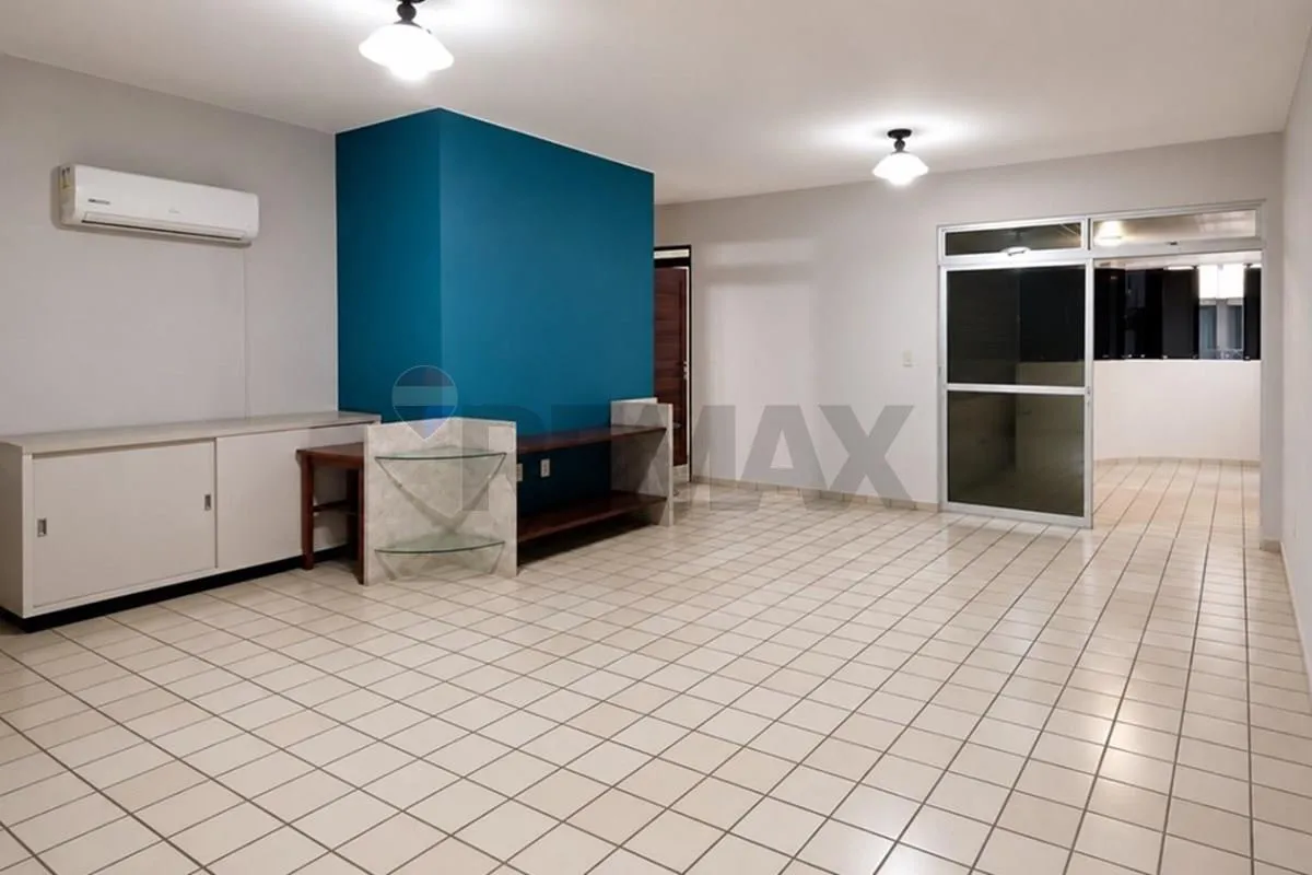 3-bedroom rental apartment with 137 m² and parking — photo 4