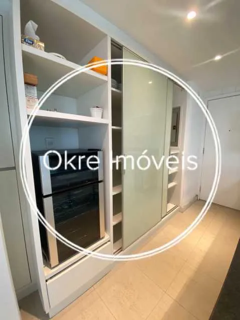 Apartment with 3 bedrooms and built-in wardrobes — photo 24