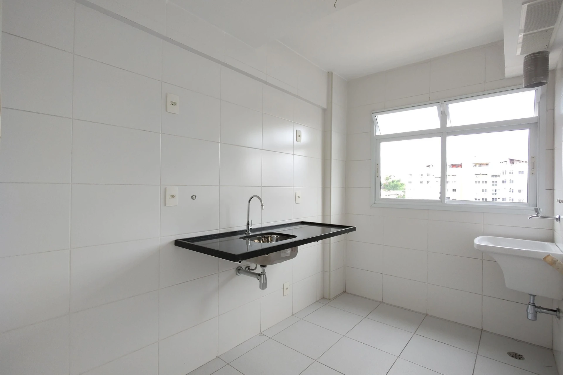 Apartamento com 2 quartos e 1 suíte, com 1 vaga — photo 3