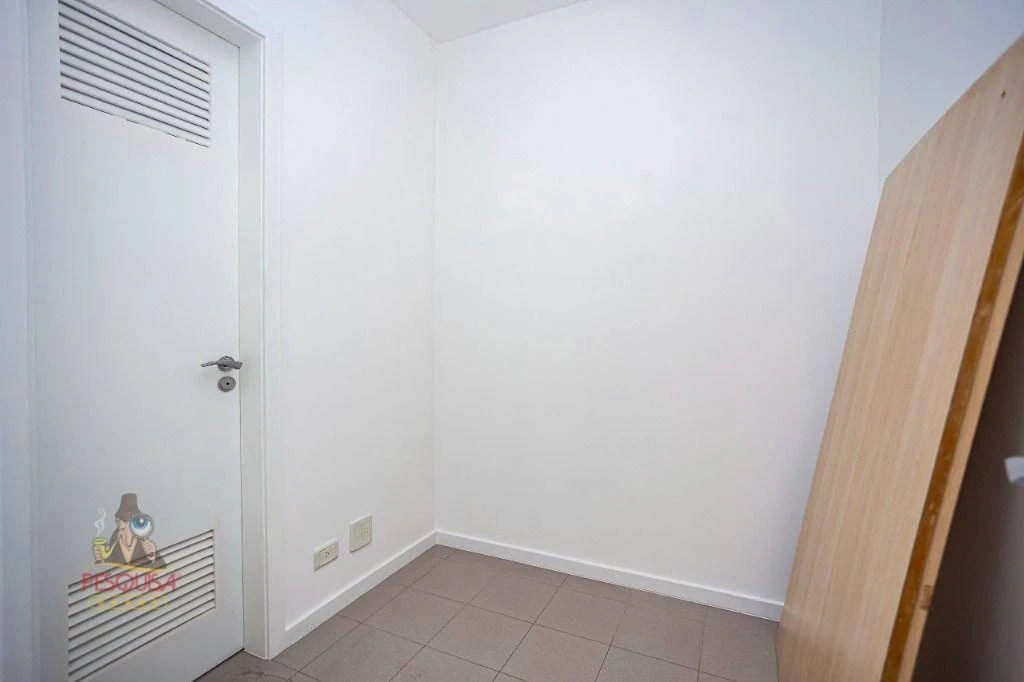 Apartment with 4 bedrooms and 190 m² — photo 41