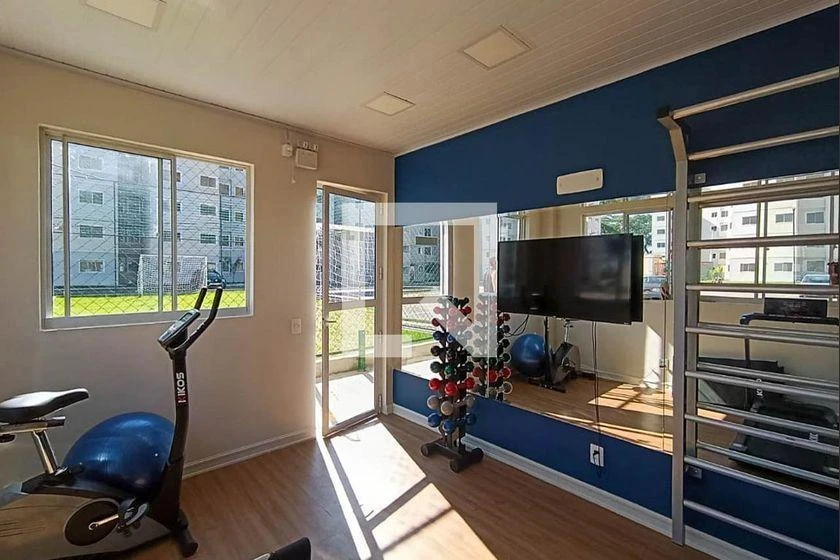 2-bedroom apartment with a closed-off kitchen — photo 7