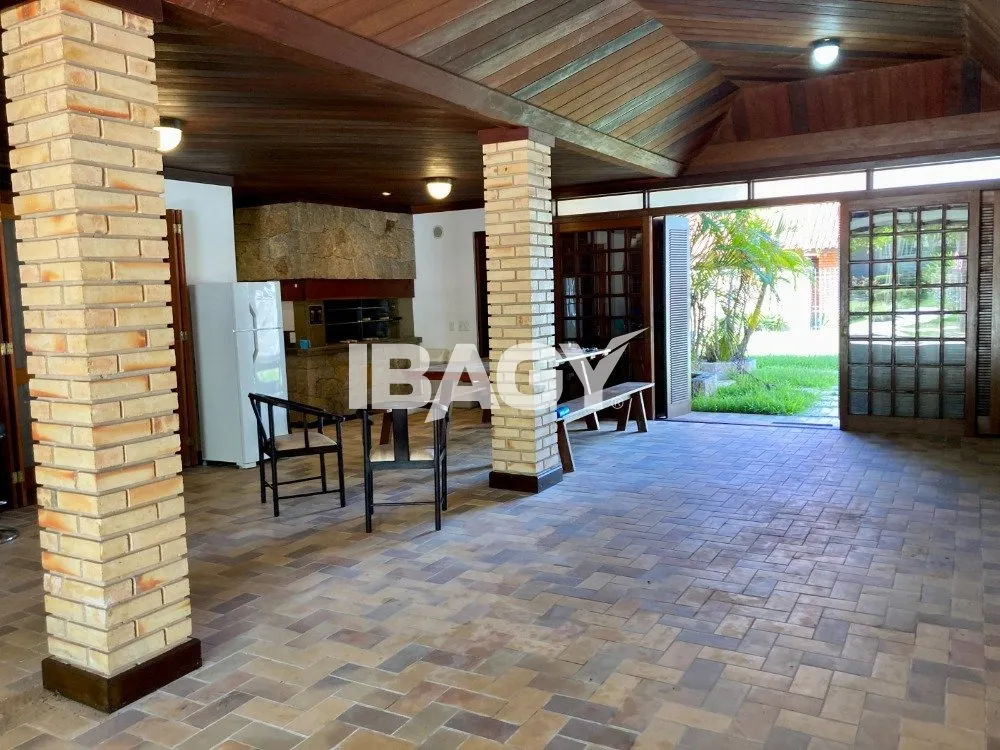 Casa amueblada con 5 dormitorios y 600 m² — photo 22