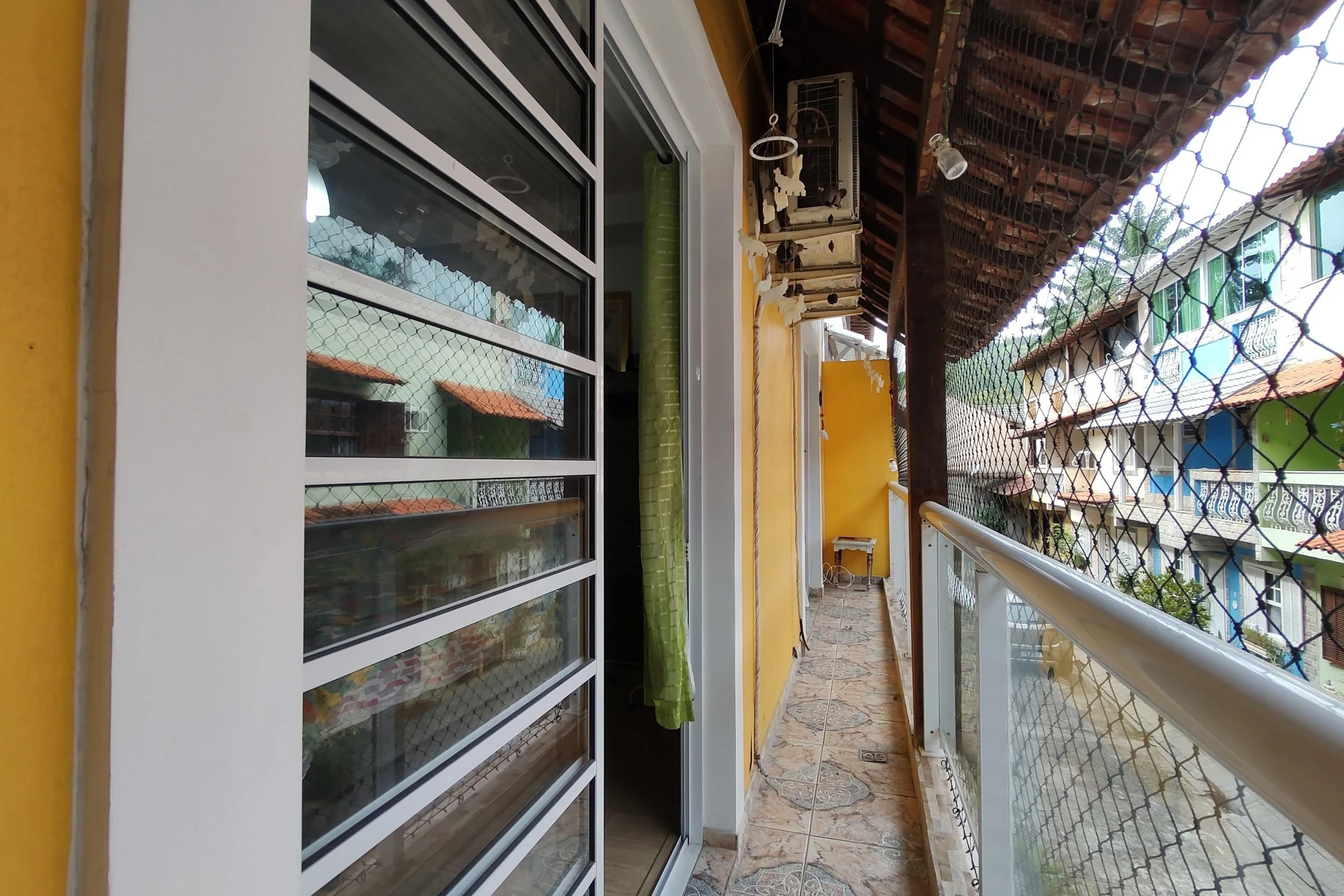 Furnished house with 4 bedrooms and a built-in balcony grill — photo 77