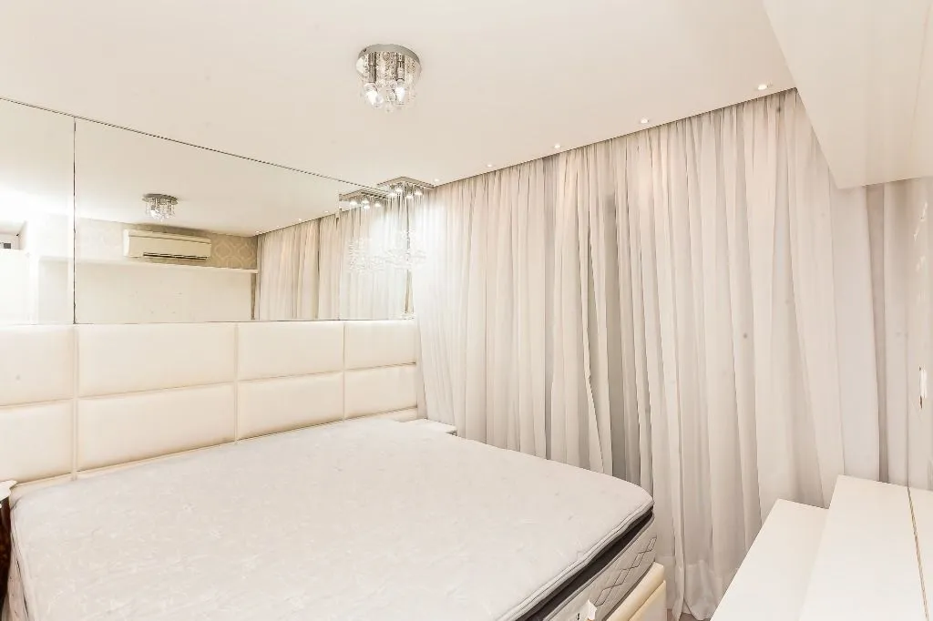Rental apartment with 3 en-suite bedrooms and 4 baths — photo 35