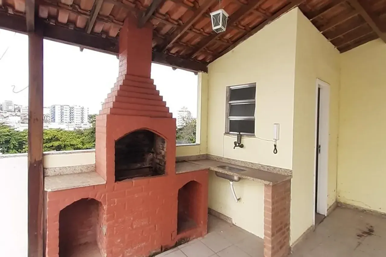 Triplex with 477 m², 5 bedrooms and 5 parking spaces — photo 43