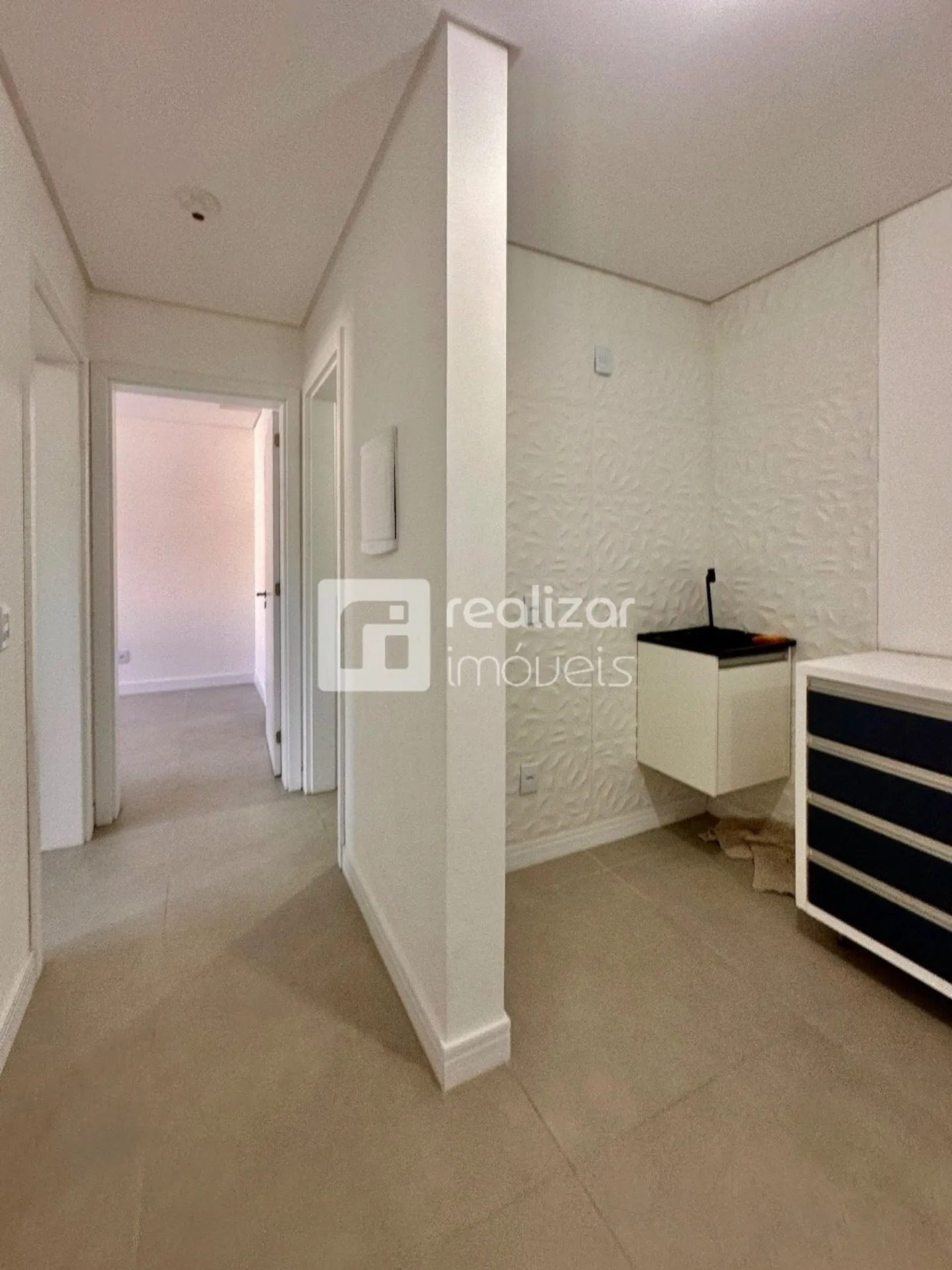 Furnished 2-bedroom apartment with integrated kitchen — photo 58