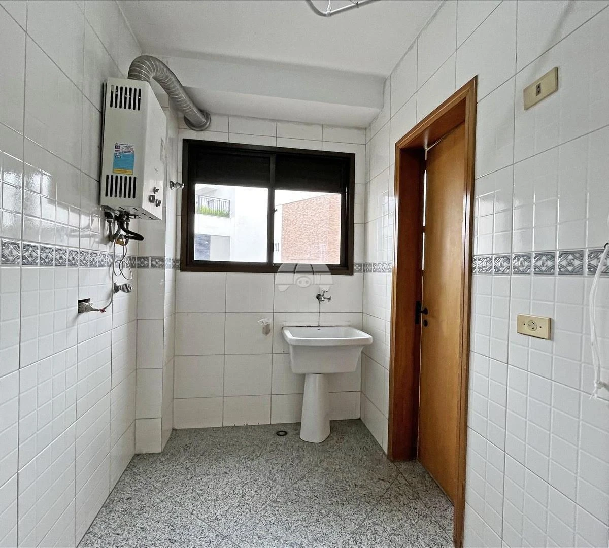 Park view in a 3-bedroom apartment, 177 m² — photo 7
