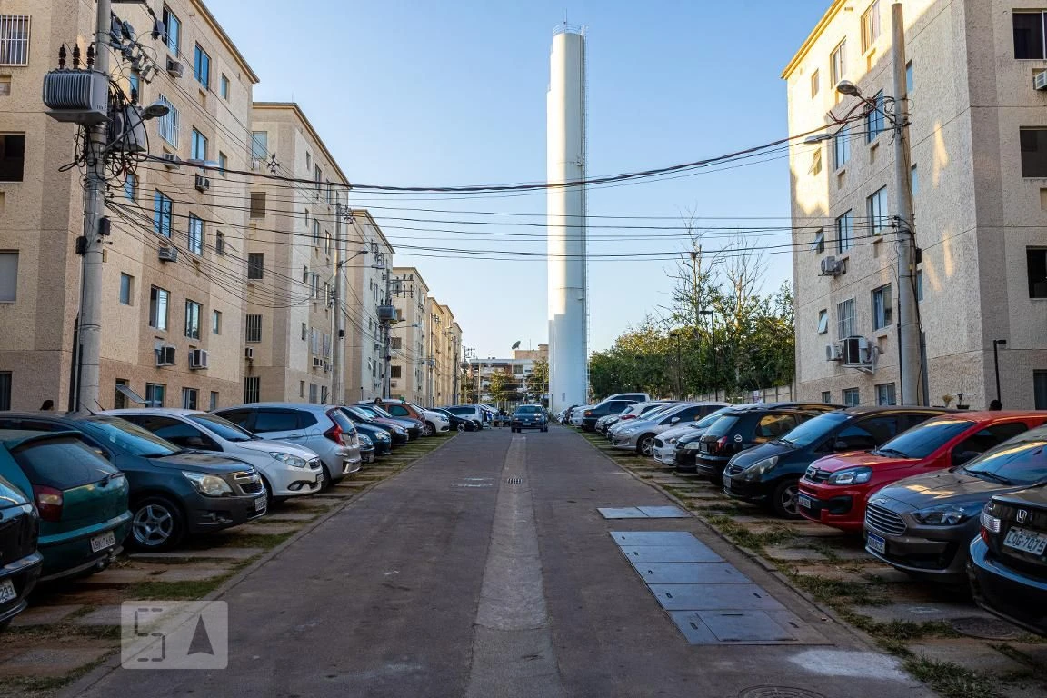 Apartamento com 2 quartos e área de lavanderia — photo 28