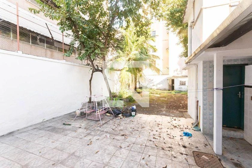 Casa para aluguel com 300 m², 3 quartos e jardim — photo 38
