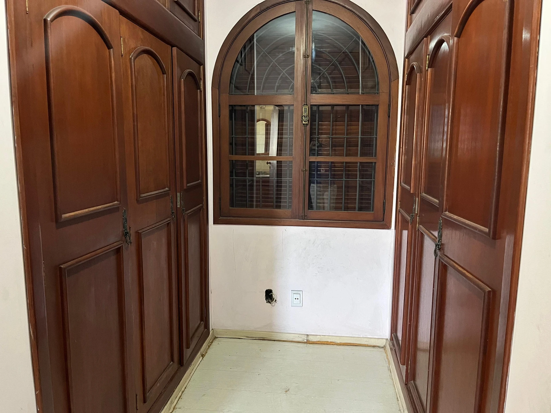 Casa sem mobília com 4 suítes e 7 banheiros — photo 21