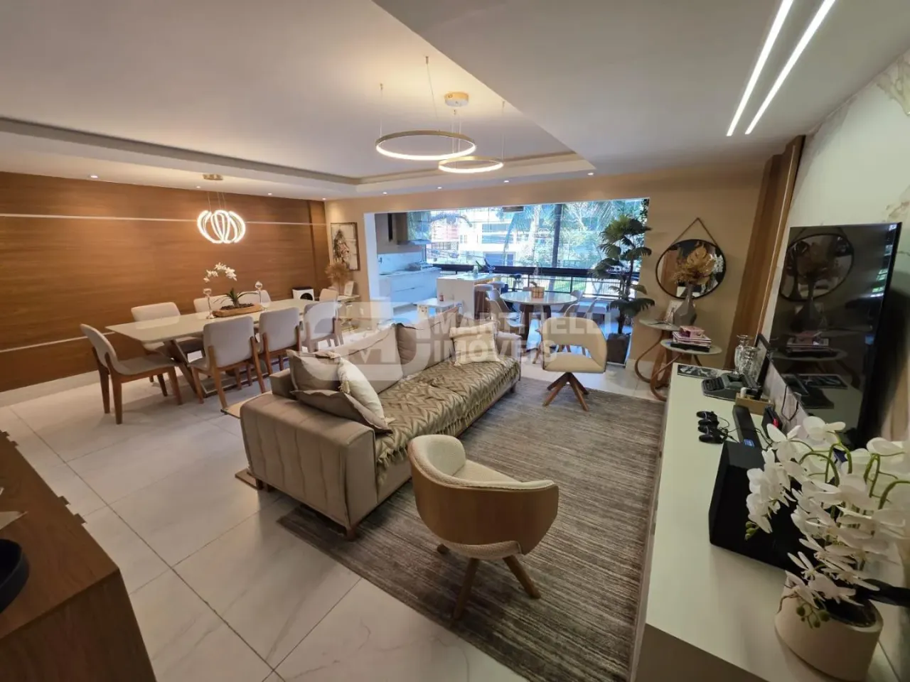 Apartamento com 3 quartos e 3 suítes com varanda envidraçada — photo 4