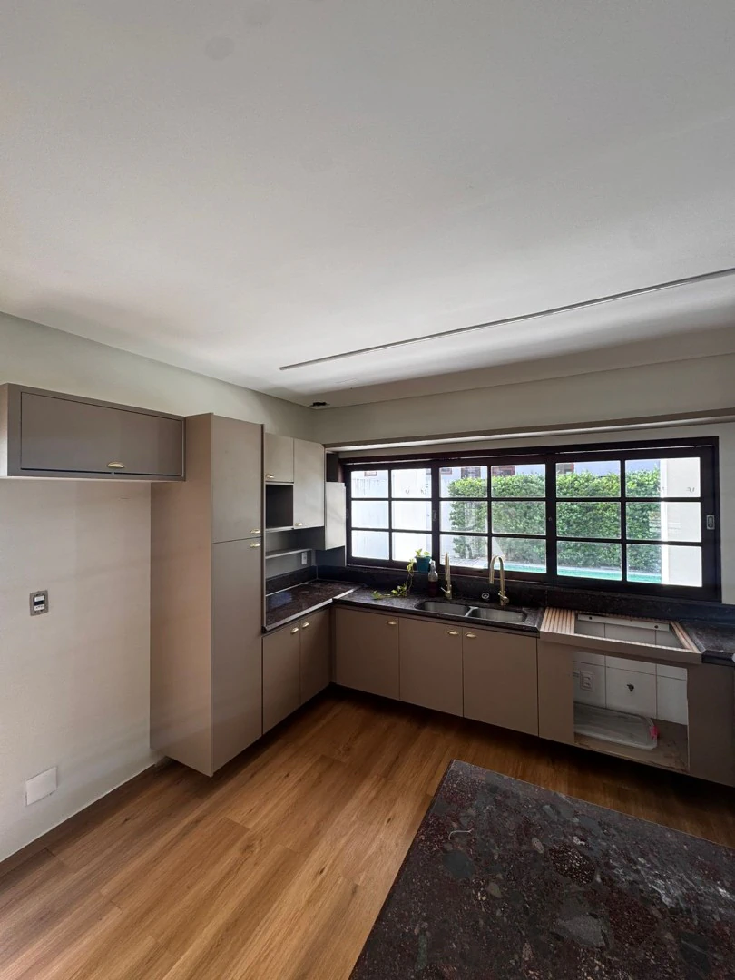 Casa com 5 suítes e cozinha em conceito aberto — photo 5