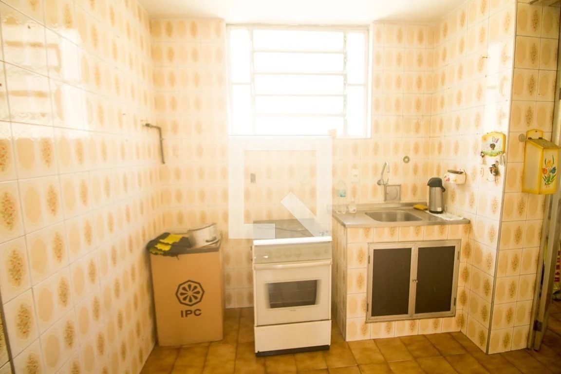 2-bedroom apartment in a building with a pool — photo 12