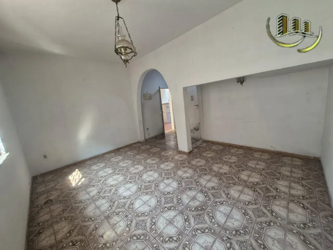 House with 3 bedrooms and 3 bathrooms plus 2 parking spots — photo 9