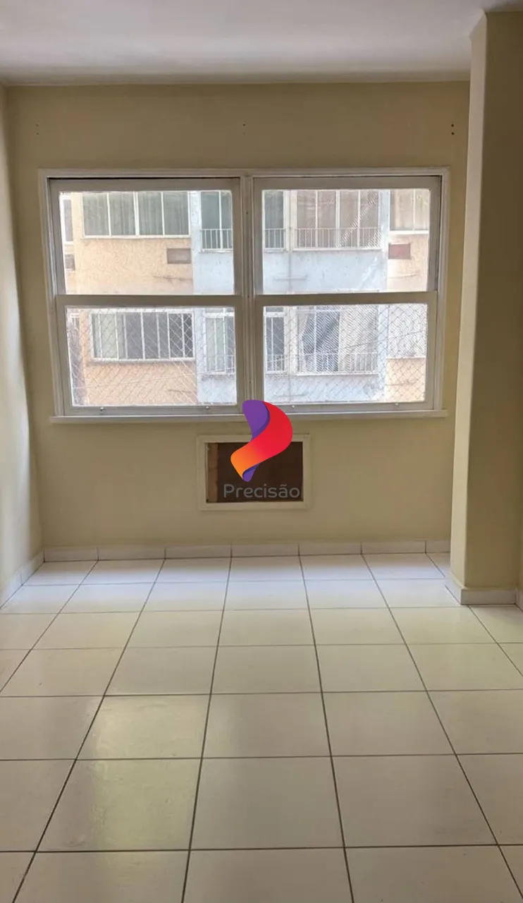1-bedroom apartment with a separate kitchen — photo 5