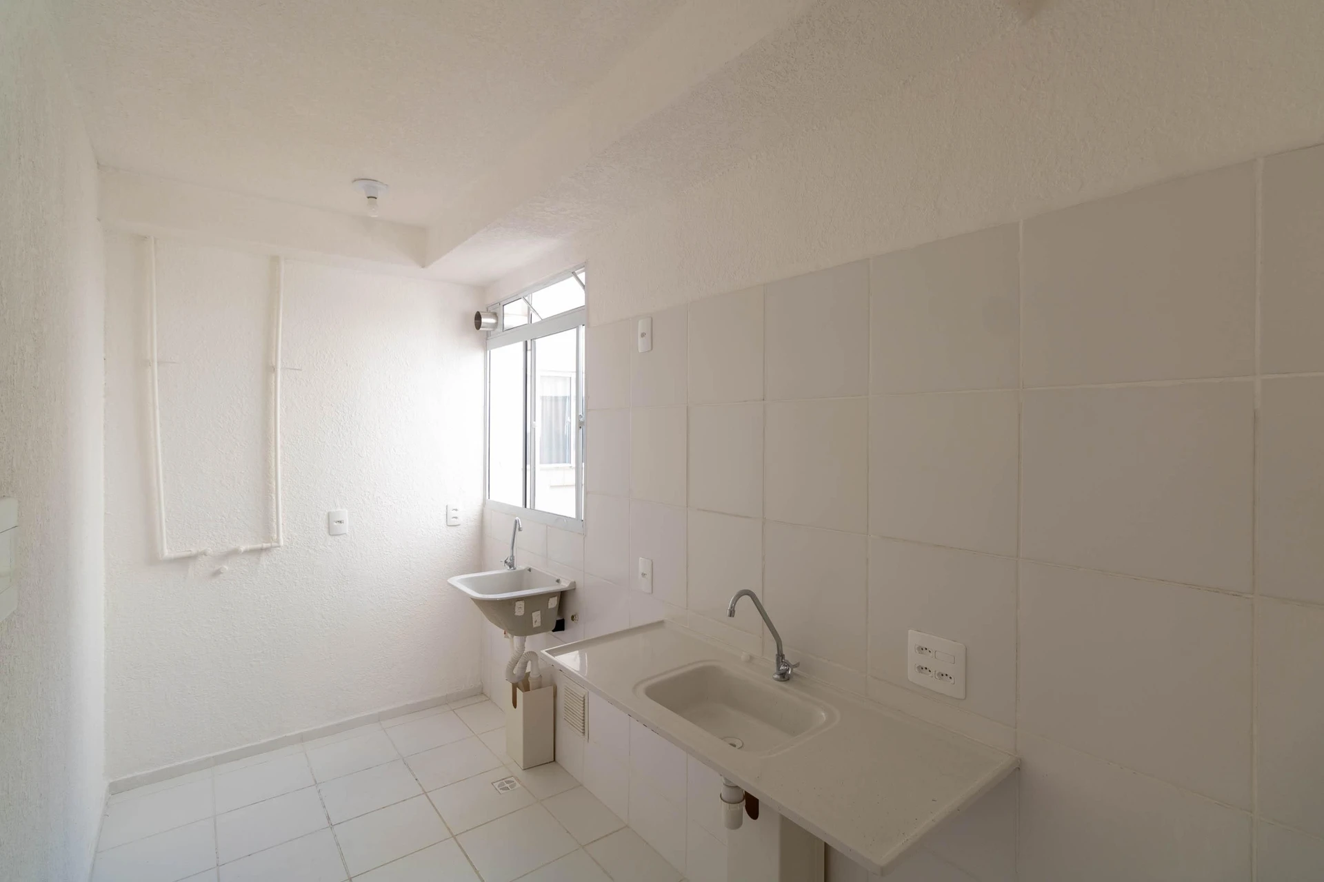 Apartamento com cozinha separada, 2 quartos e 1 vaga — photo 2