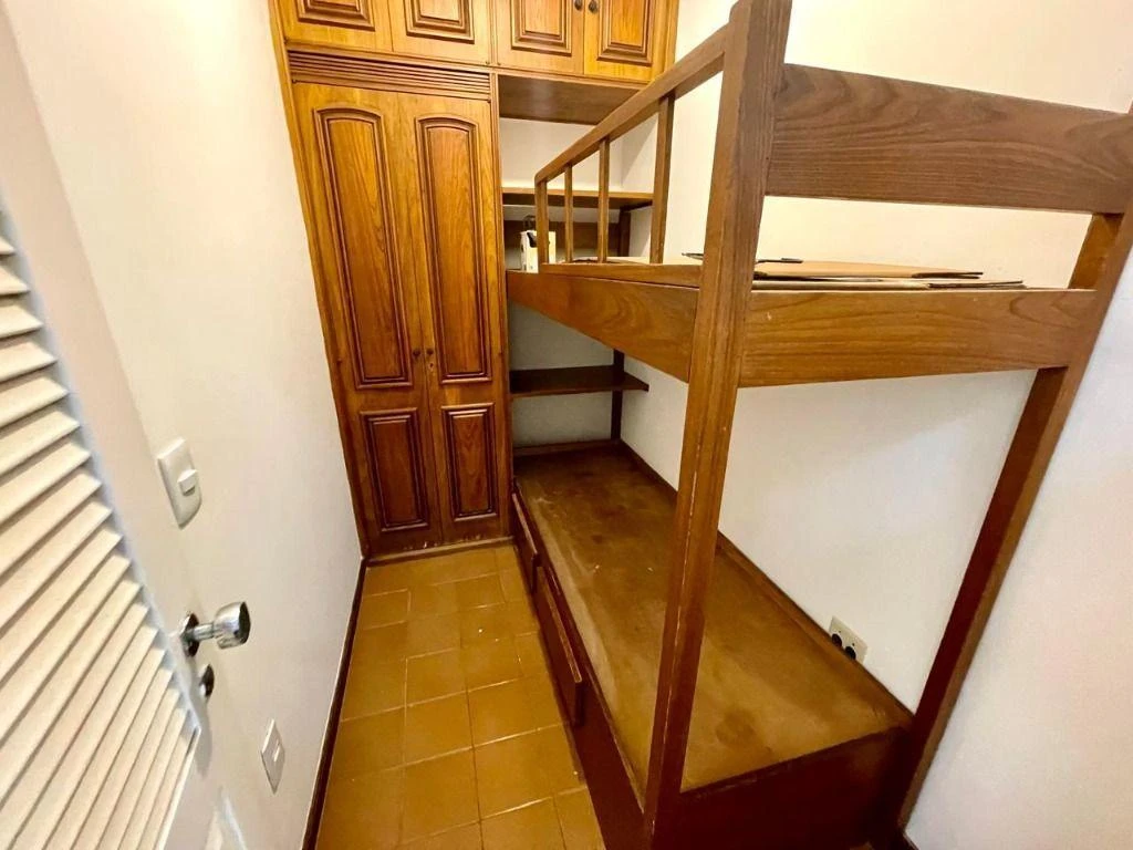3-bedroom 3-bath apartment with 250 m² and 3 parking — photo 21