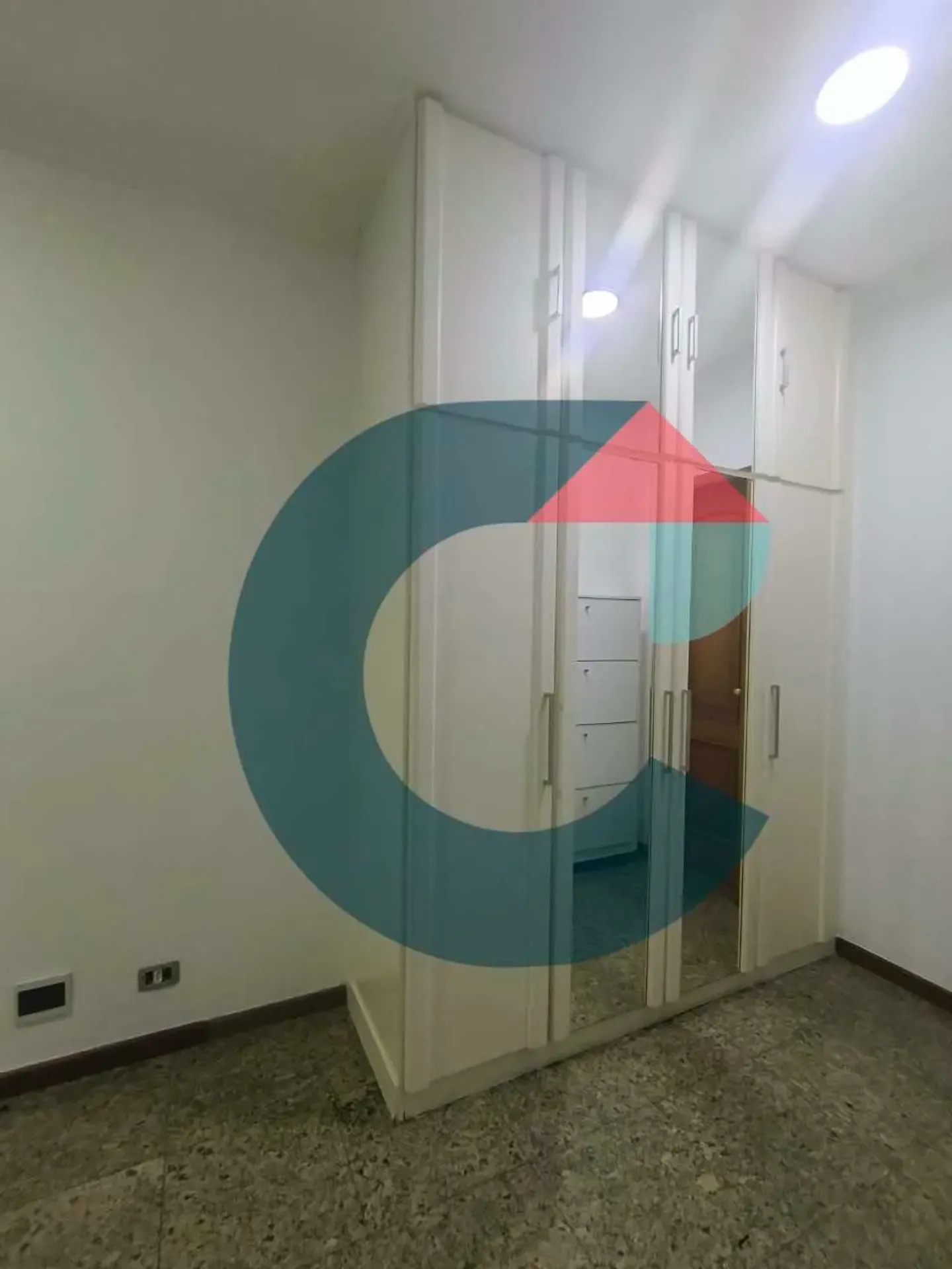 Departamento en piso 2 con bañera — photo 24