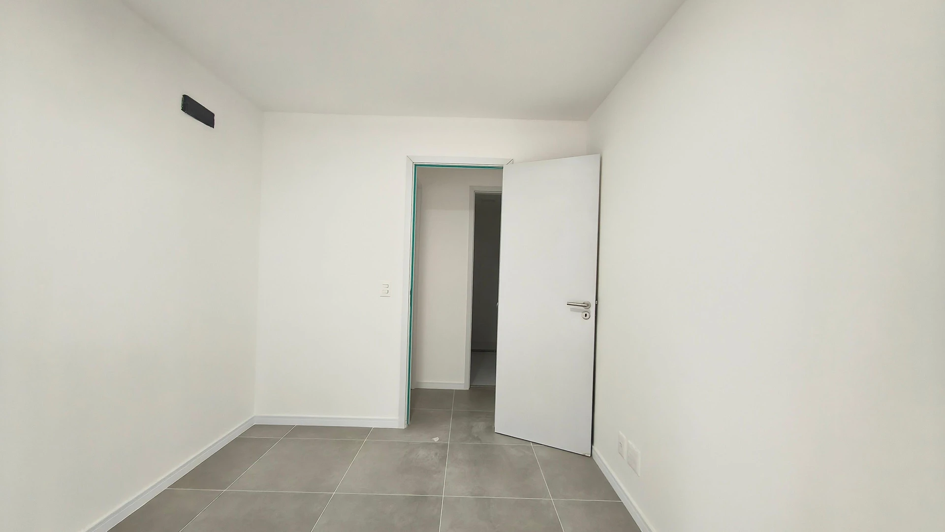 Apartamento com 2 quartos e varanda envidraçada — photo 24