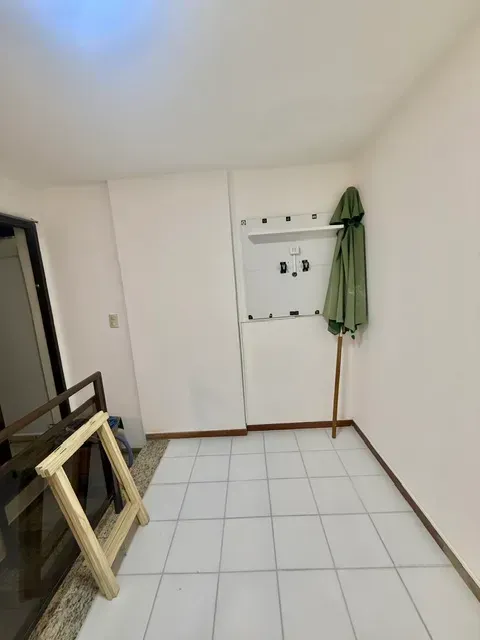 Penthouse with laundry room and 3 bedrooms — photo 11