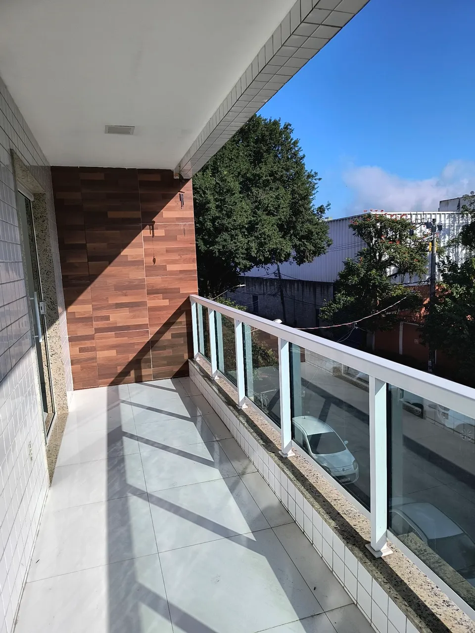 43 m² apartment with a balcony and a closed kitchen — photo 3