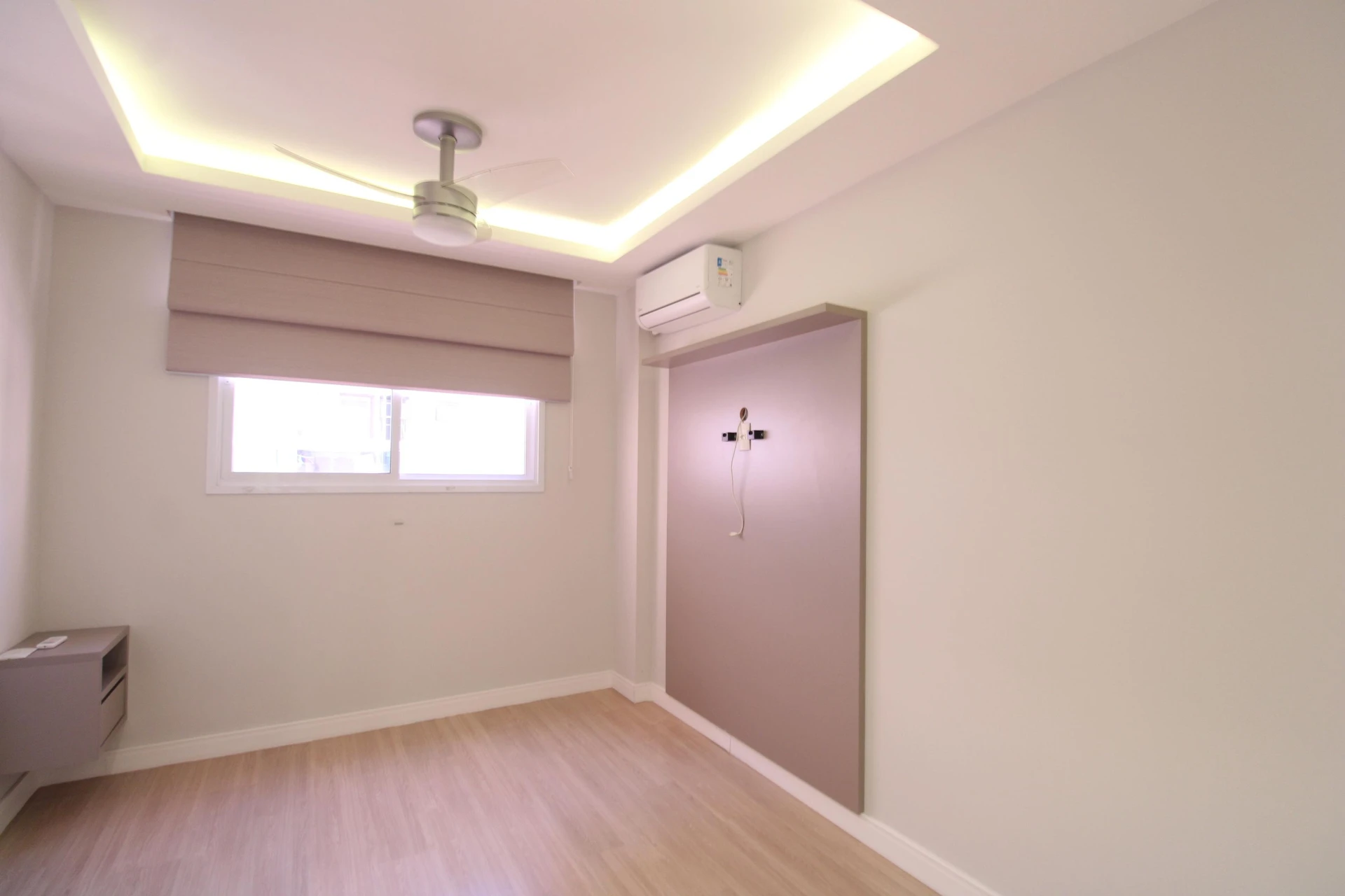 Furnished apartment, 72 m², with a glass-enclosed balcony — photo 32
