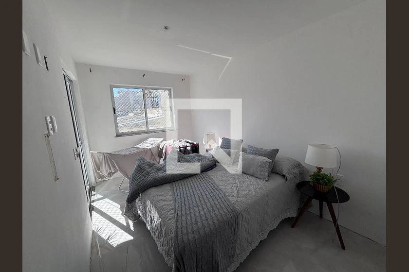 Furnished 4-bedroom apartment with gas-stove kitchen — photo 24