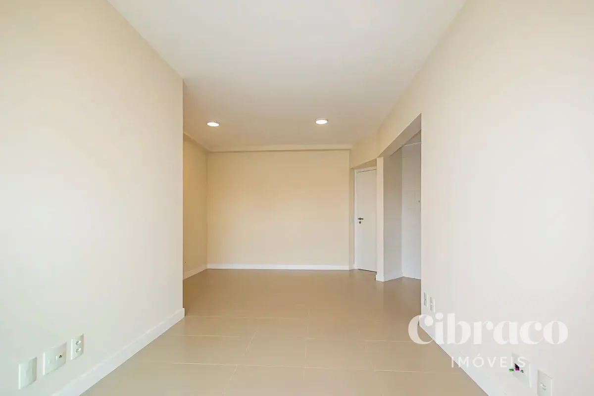 2-bedroom apartment with balcony and 2 parking spots — photo 5
