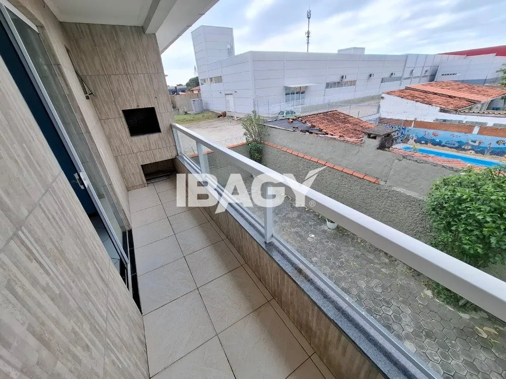 Apartamento de 2 dormitorios con suite y 61 m² — photo 4