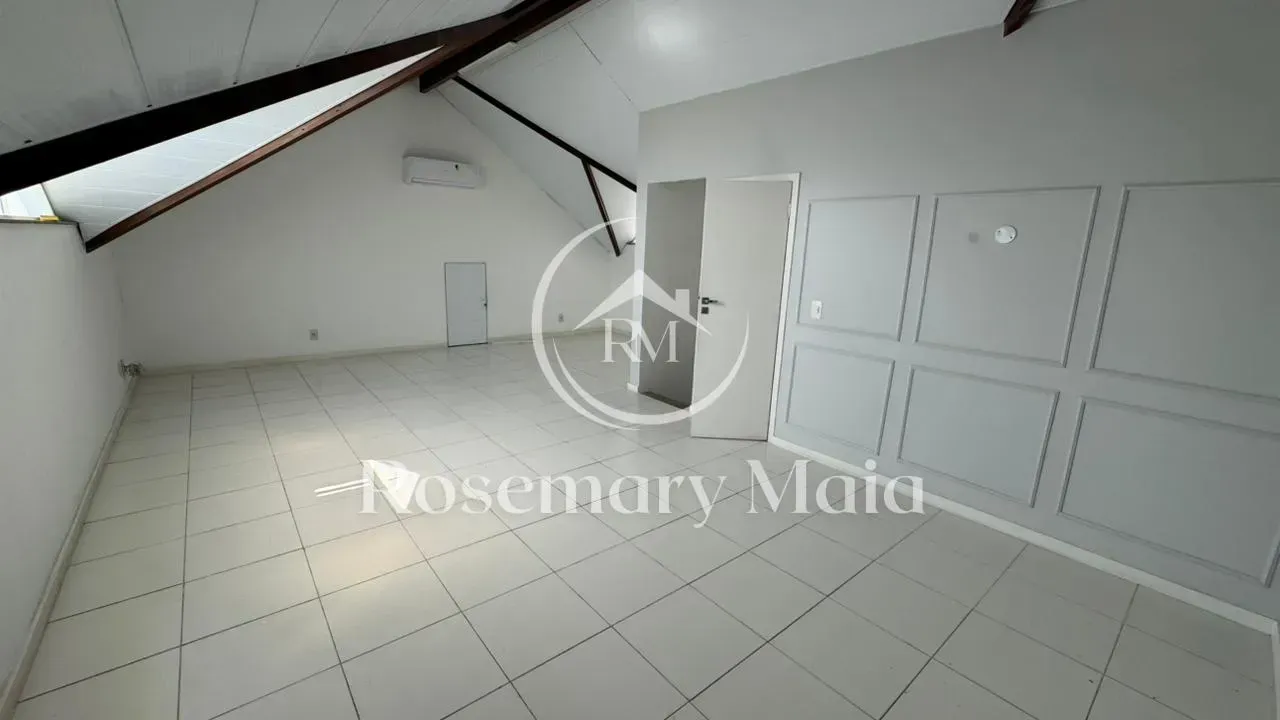 House for rent with 4 bedrooms and 5 bathrooms and balcony — photo 21