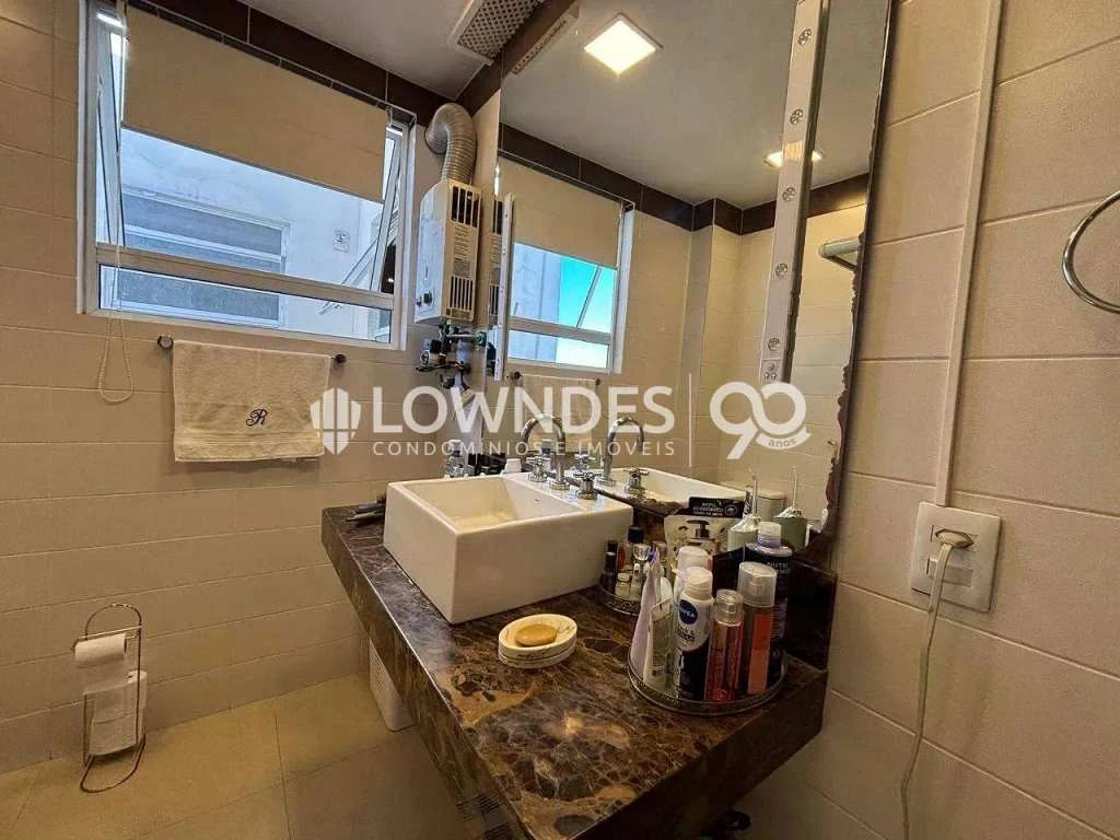 Apartamento com 2 suítes e 400 m² com varanda fechada — photo 28