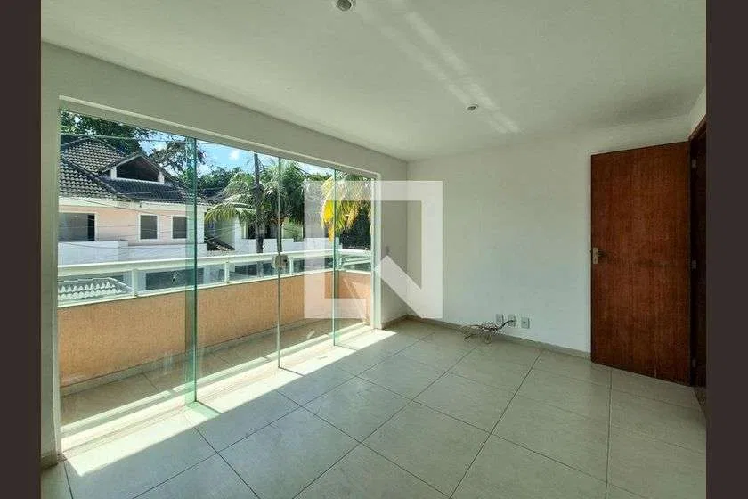 Casa em condomínio com 4 suítes e 220 m² — photo 4