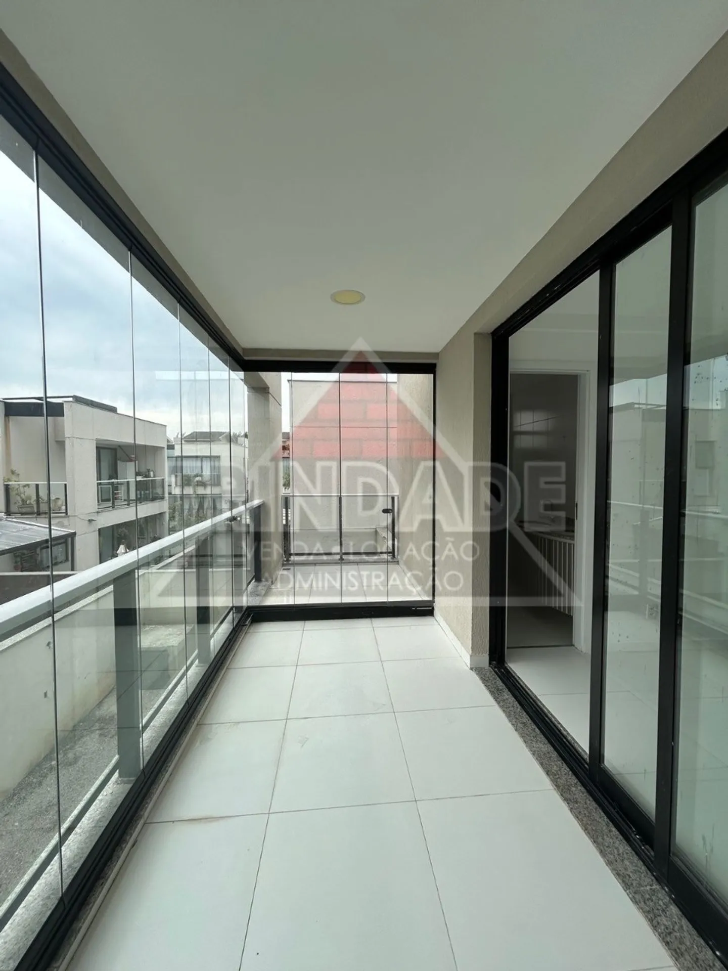 Casa duplex de 3 suítes com cozinha americana e piscina — photo 24
