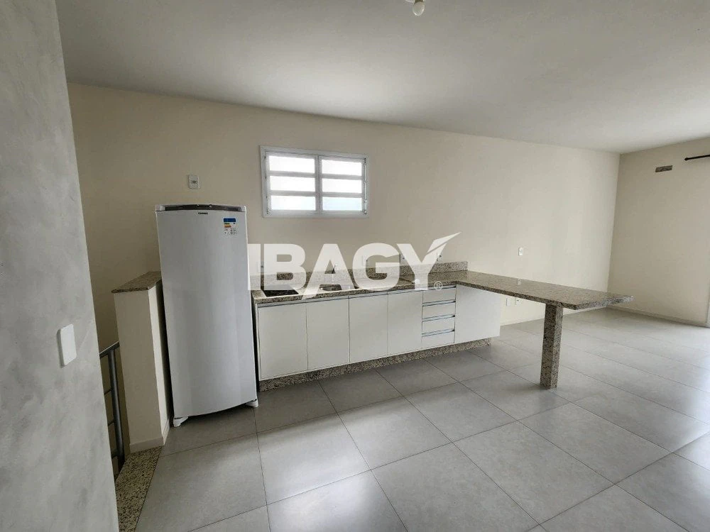 38 m² studio in Florianópolis — photo 3